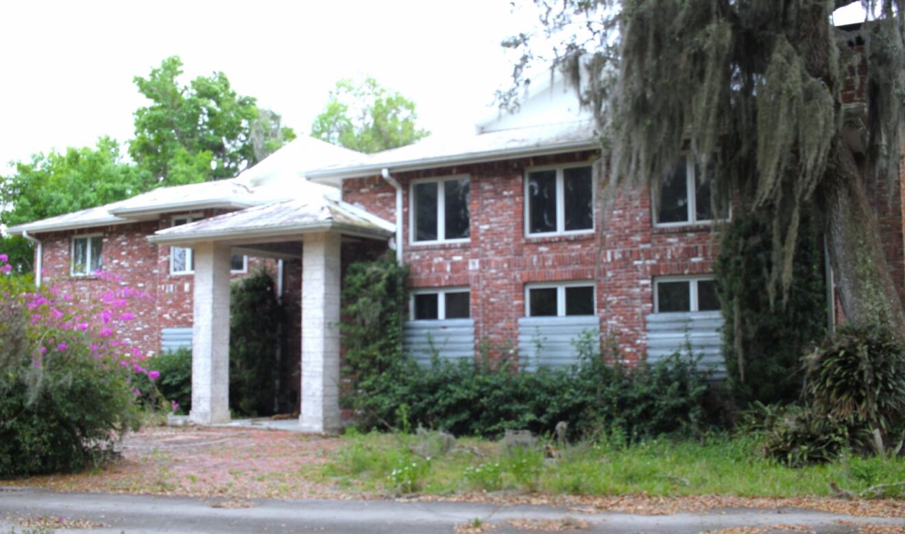 Home on 402 Ac Ranch
